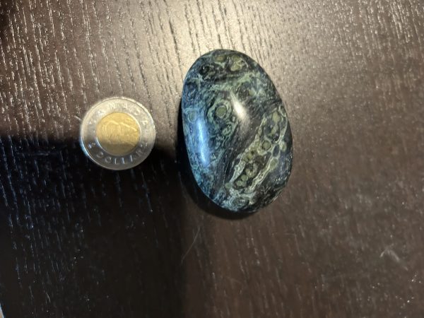 Kambamba Jasper Palm Stone